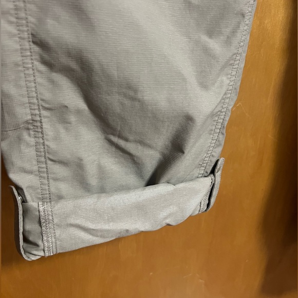 The North Face Women’s Quick Dry Hiking Pants Beige Size 10 - Picture 6 of 15